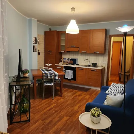 La Casa Di Gioia - Con Posto Auto Lägenhet Taranto